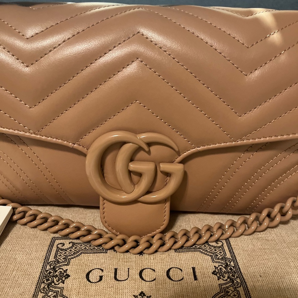 Gucci Tan Shoulder Bag - Picture 7 of 10